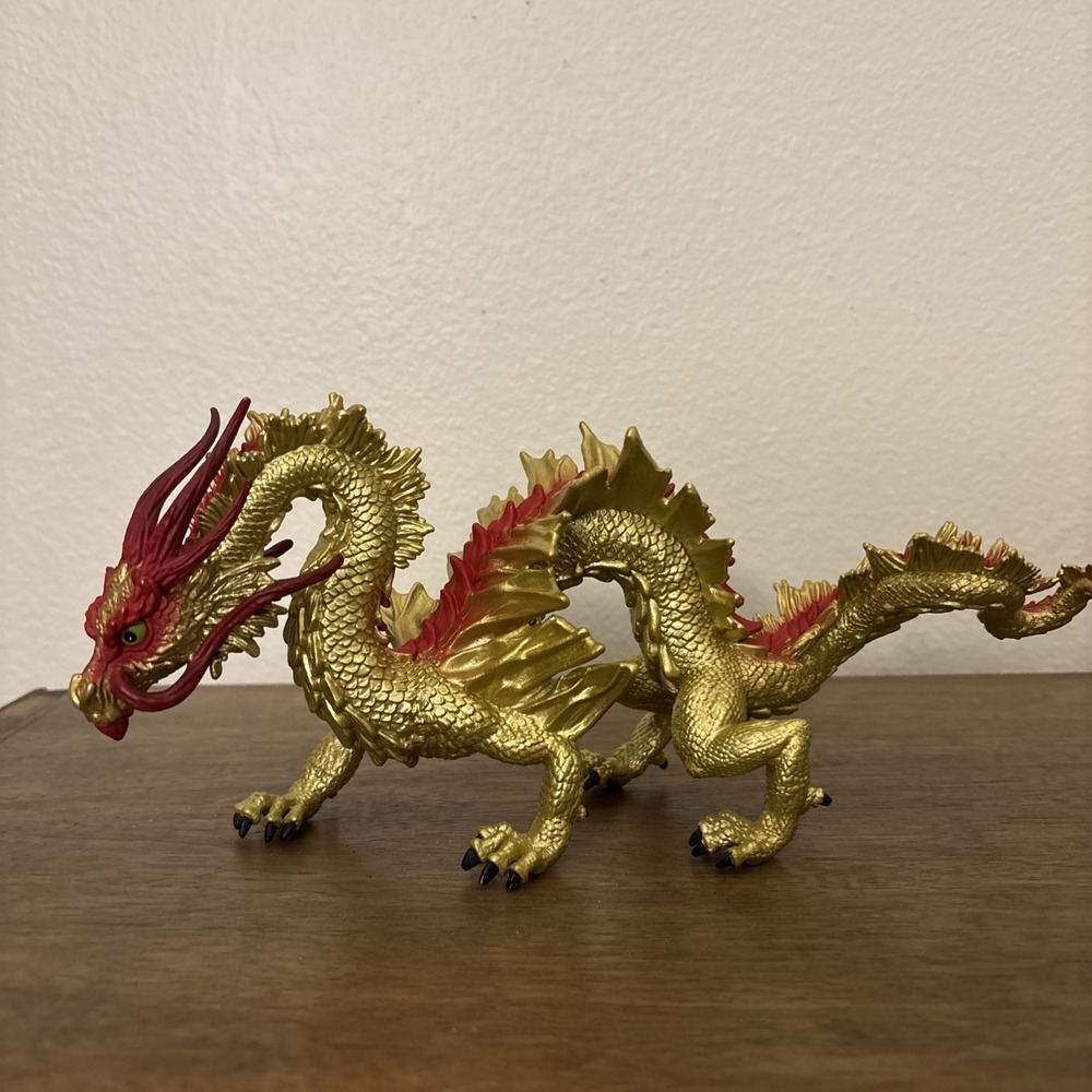 Schleich New Year Gold \ Red Dragon Collectible Dragon Limited‎ Efitiom
